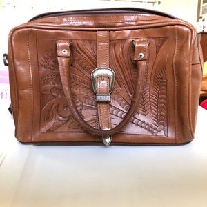 Force Ten West Leather Etched Bag, Silver Buckle